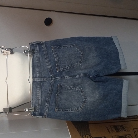 Banana republic shorts - Picture 3 of 5